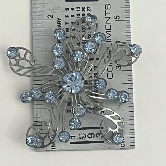VTG Brooch Blue Rhinestones Star Burst Snowflake Art Deco Silver Tone - Picture 10 of 10